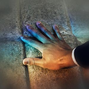 俄罗斯幼女裸乳视频网站免费观看
